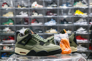 Air Jordan 4 Retro 'Undefeated' 2005