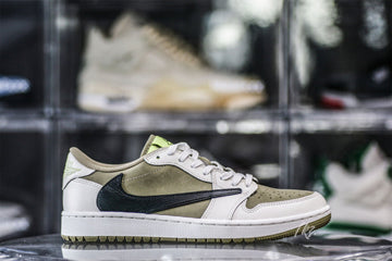 Travis Scott x Air Jordan 1 Low Golf Neutral Olive