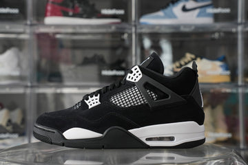 Air Jordan 4 “White Thunder” 2024 (UA)