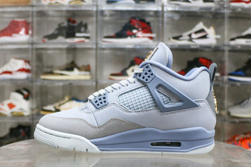 Air Jordan 4 UNC University Blue PE 2025 (UA)
