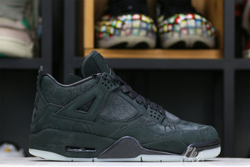 Kaws X Air Jordan 4 Retro Black 2017 (UA)