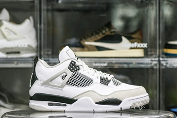 Air Jordan 4 Retro Military Black (UA)