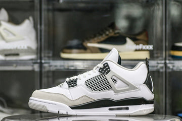 Air Jordan 4 Retro Military Black (UA)